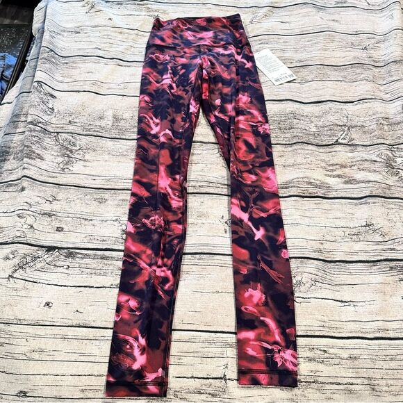 lululemon athletica Pants - NWT Lululemon Align High Rise 28” Leggings in Graphic Pink & Black Print Size 2